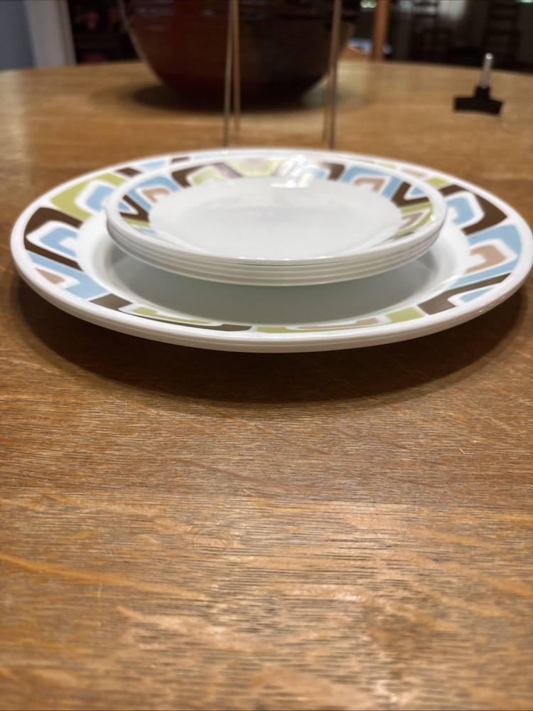 Corning Corelle Geometric Squared 2 Dinner Plates & 4 Bread Plates No Chips