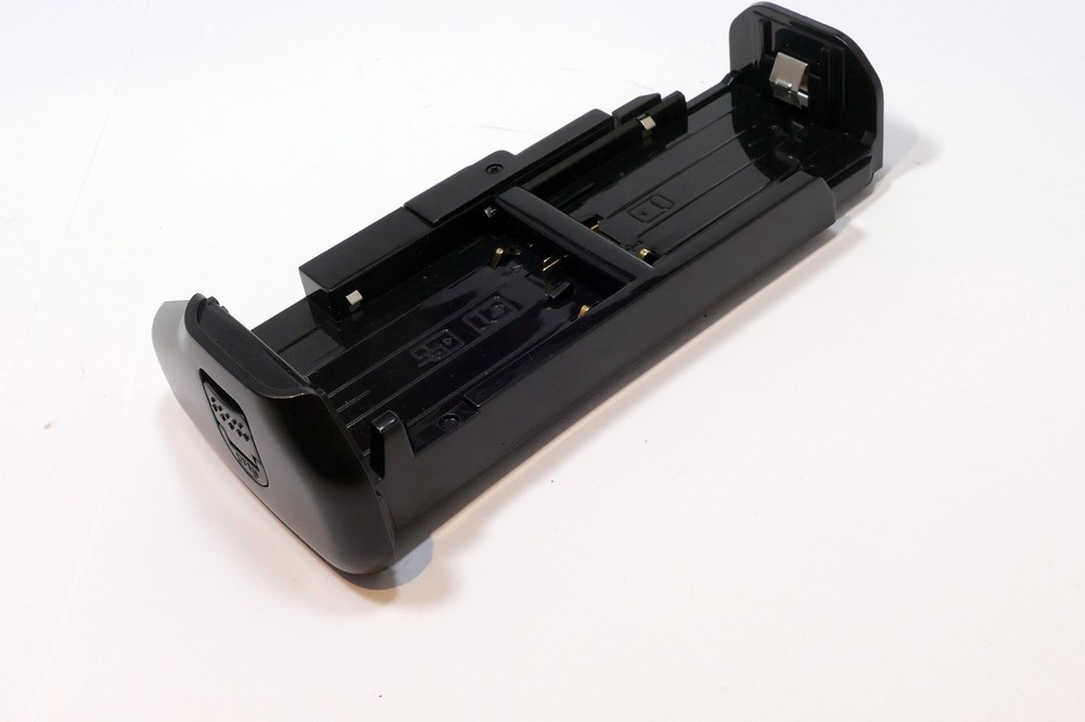 AA Battery Tray Adapter for BG-E11 repalcement