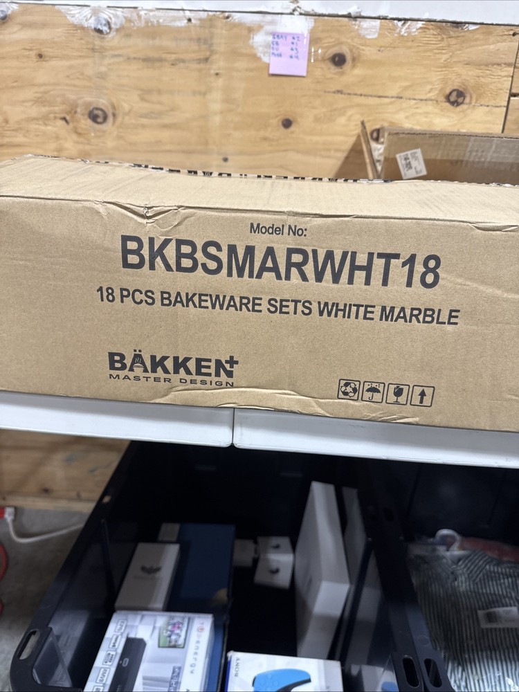 Bakken 18 Pcs Non Stick Bakeware Set