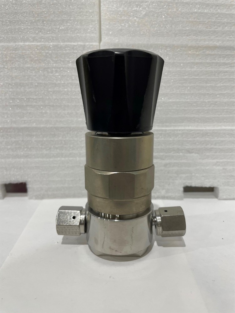 Tescom, 64-2862KRT 10, Gas Regulator Assy, Used