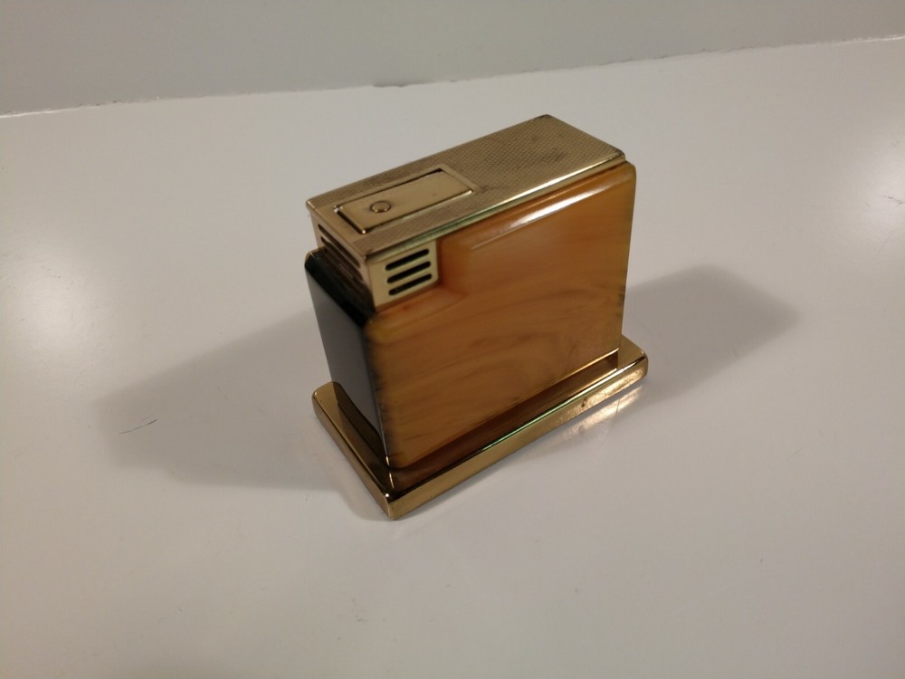 Vintage Catalin Agusta-Patent Table Lighter