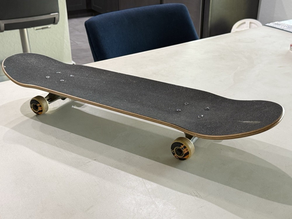 Skateboard With 50mm Clouds