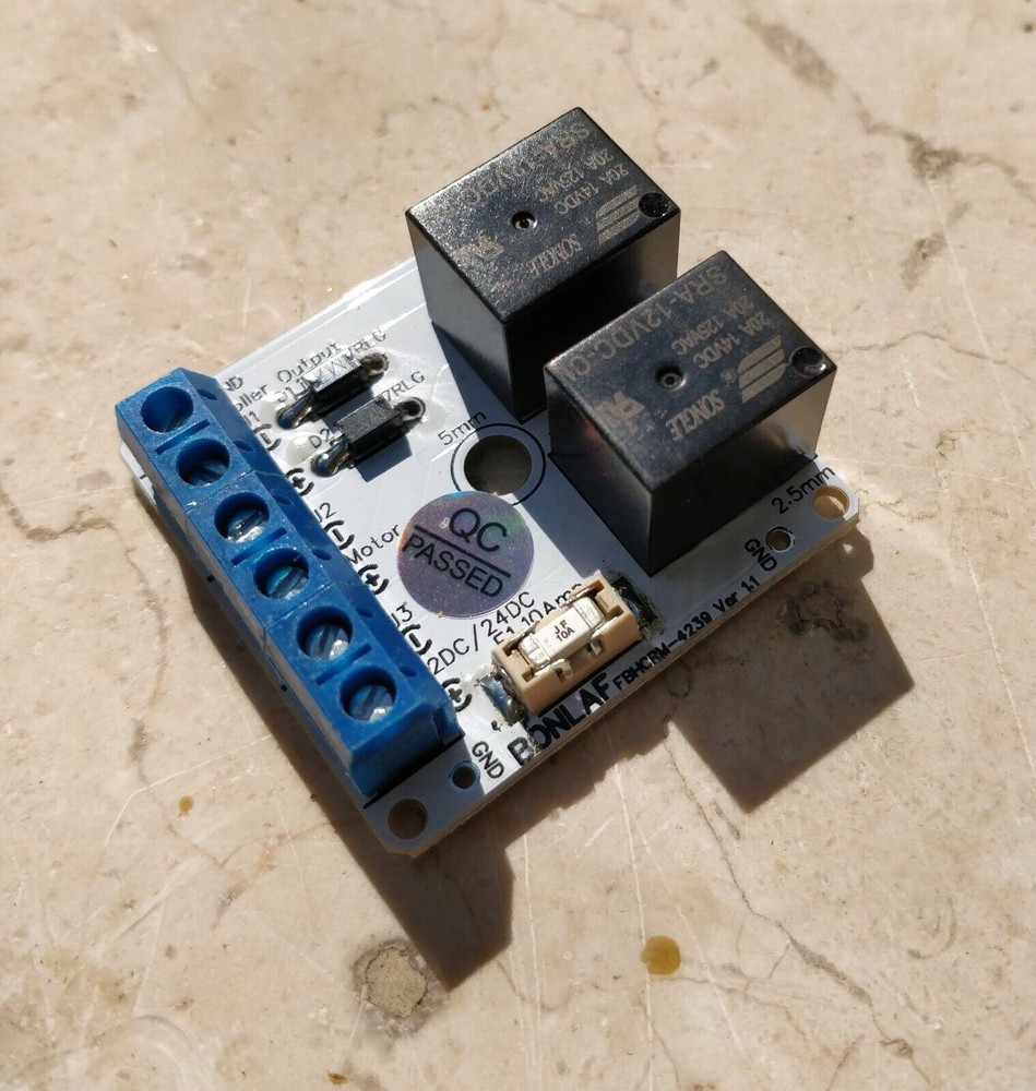 12V 24V 10Amp Relay Module Solar Panel Sun Tracking Controller DIY On Board Fuse