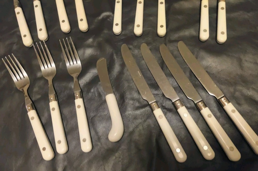 Hampton Silversmiths Flatware White Spoons Stainless 17 Pc Lot