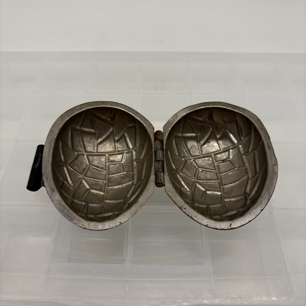 Vintage Chocolate Egg Mold! Heavy Wear!