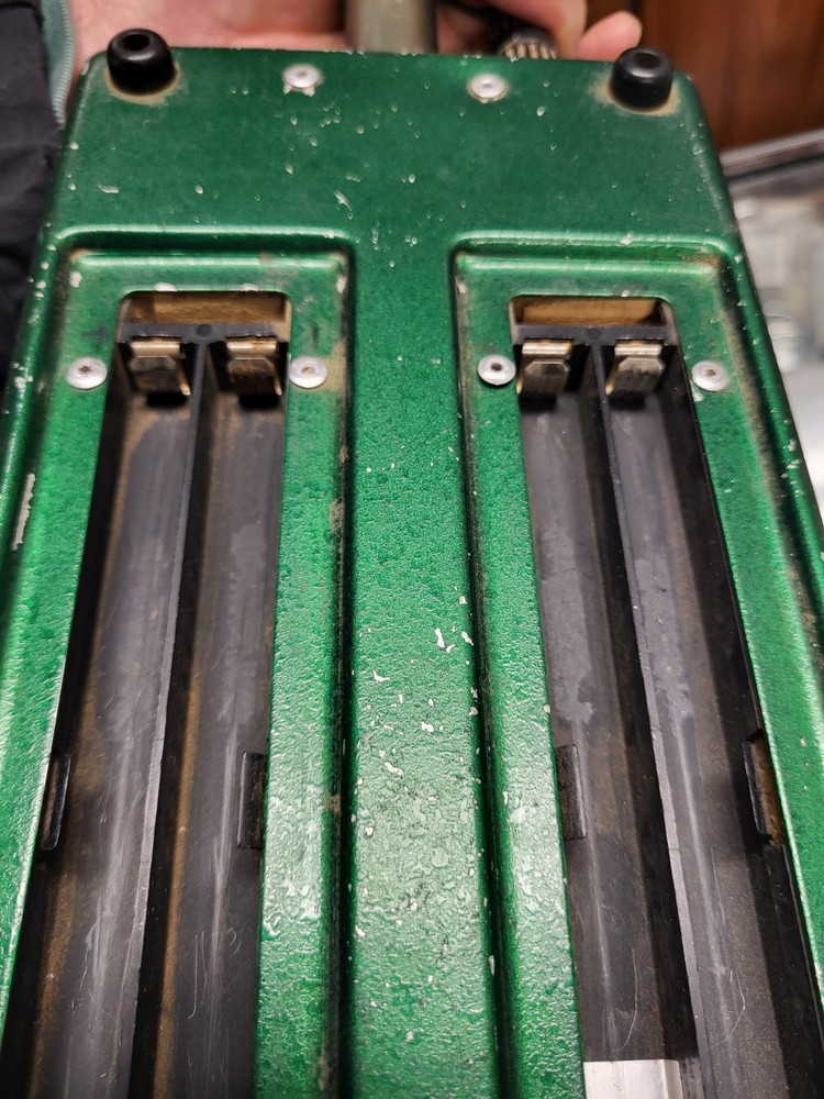 Compass X-80 Challenger Metal Detector Read Description