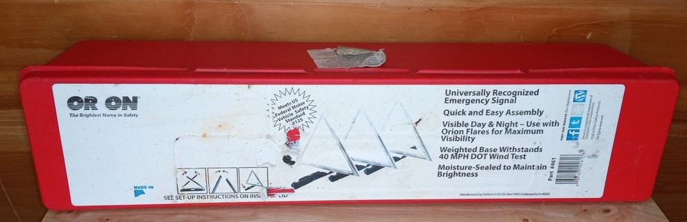 Orion Emergency Reflective Triangle Kit Roadside Safety 3-Pack DOT - Open Box