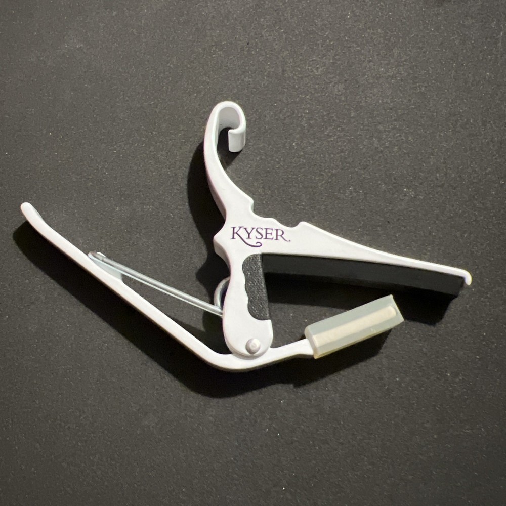 Kyser 6 String Quick-Change Capo - White