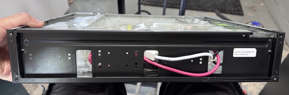 su6000rt4uhvpm Empty Battery Module - No Batteries Included