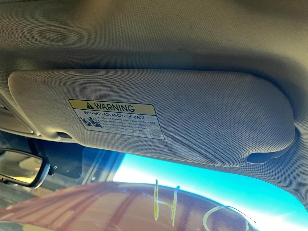 OPTIMAKIA 2015 Fuse Box Cabin 104778699