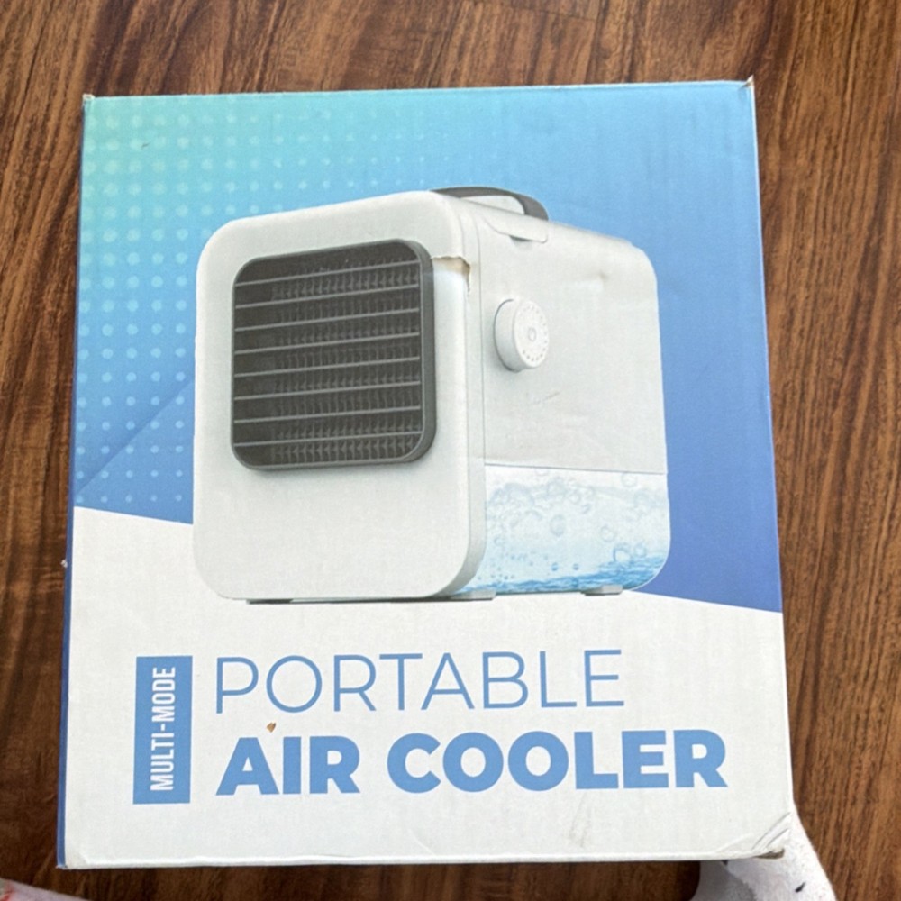 Portable Air Conditioner Multi-Speed Adjustable Air Vents Top Fill White/Black