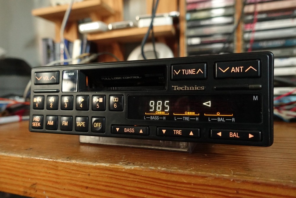 Technics for Mercedes Car. Model J201. Cassette/Bluetooth player. Classic Design