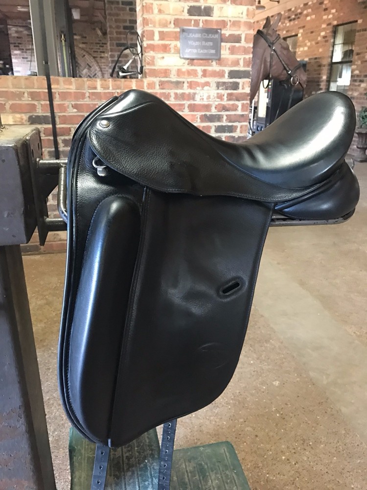 Equation Dressage Saddle 17.5"