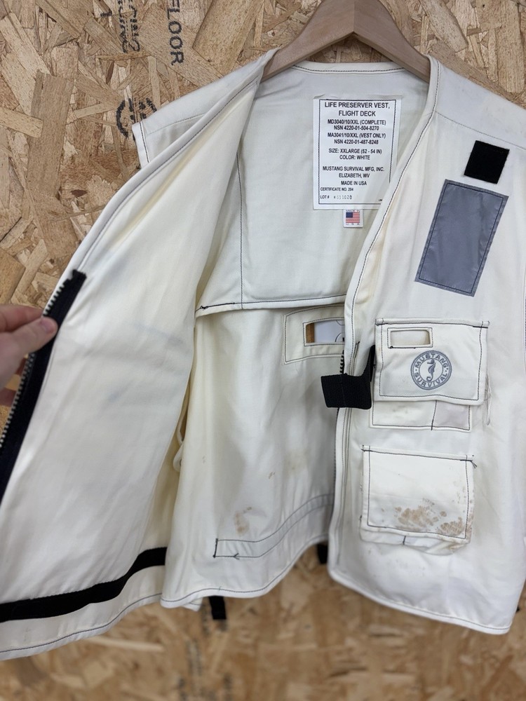 US Navy Mustang Survival Life Preserver Vest