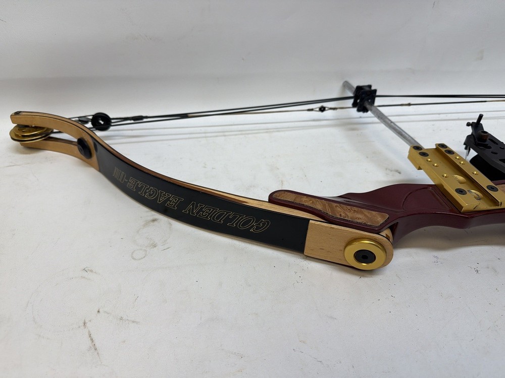 GOLDEN EAGLE IIII Recurve Bow