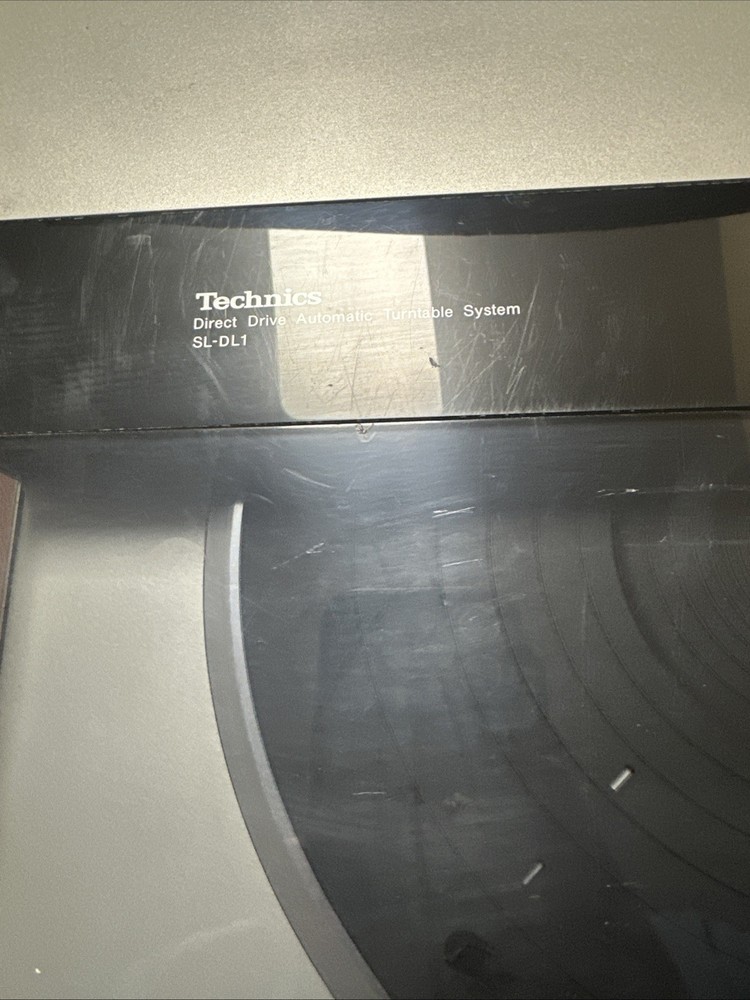 Technics SL-DL1 Direct Drive Linear Tracking Turntable
