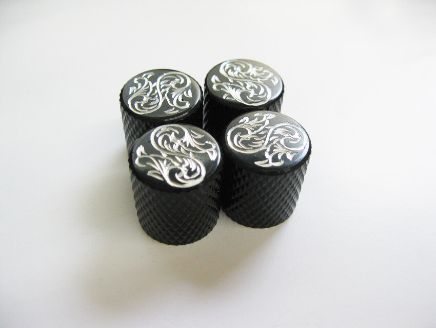 Hand engraving 4pcs scroll grass pattern electric guitar black metal knobs