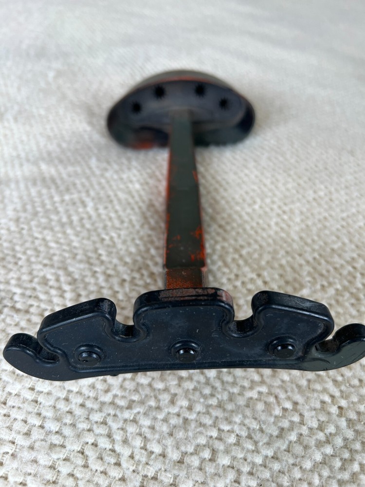 Four Arrow Plastic Quiver