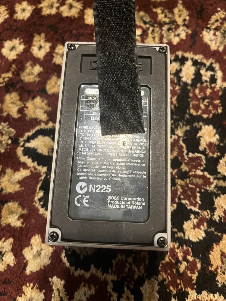 Boss DD-6 Digital Delay (Dark Gray Label) 2002 - 2008 - White