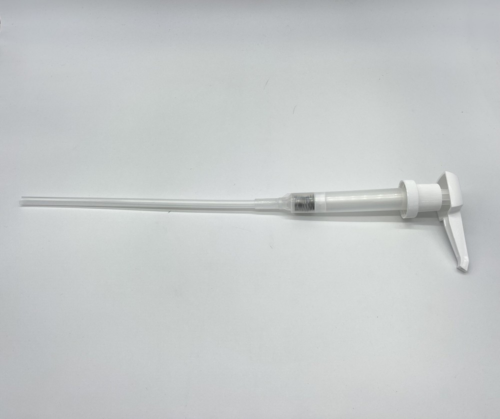 PUMP TOP, 38-400 White PP Plastic 27 cc Output Dispenser Pump
