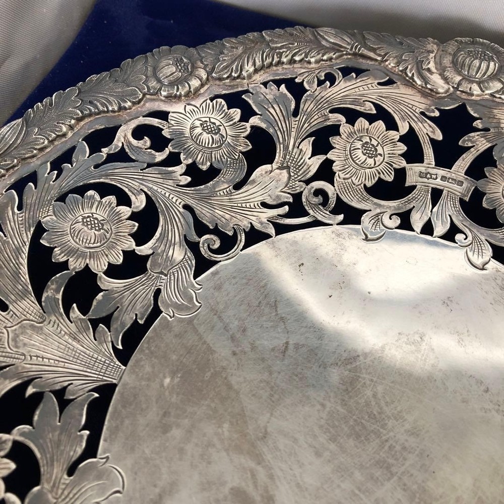 Mappin & Webb Solid Silver Pierced & Carved Comport Dish