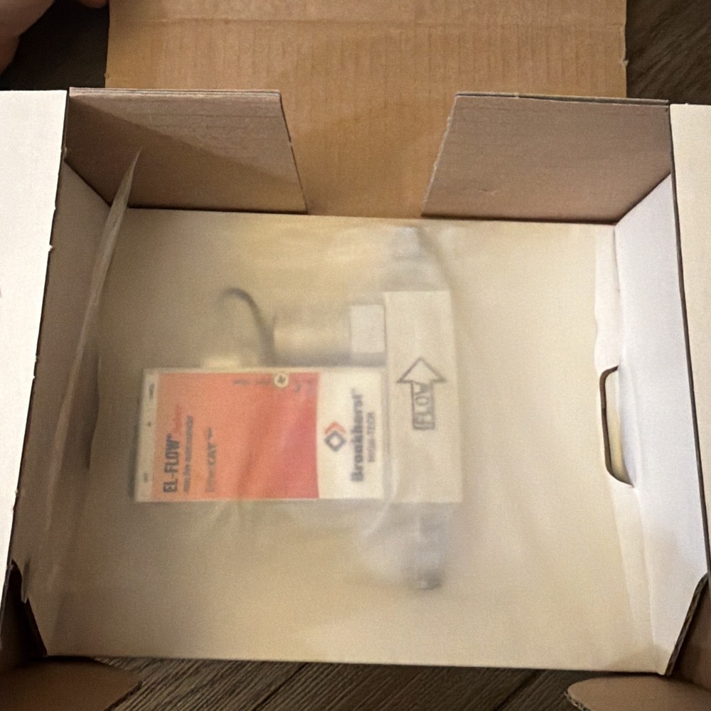 Bronkhorst Mass Flow Controller - 10 slm - Kalrez seals