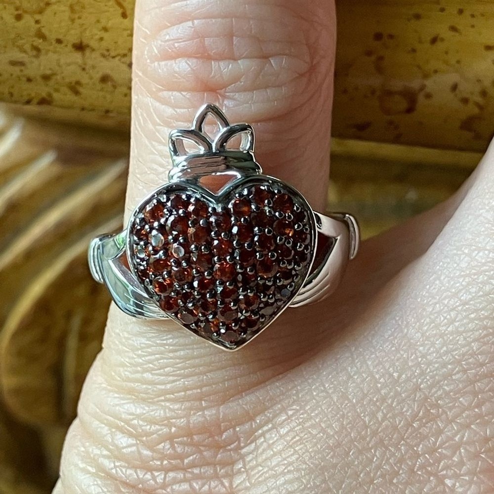 Natural Red Garnet Sterling Silver Claddagh Ring Size 5