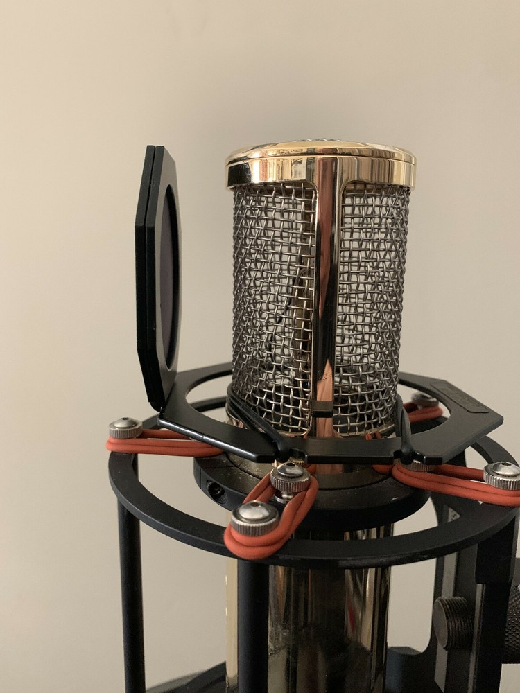 THE HOOK - CUSTOM POP FILTER for MANLEY MICROPHONES, APOGEE MIC