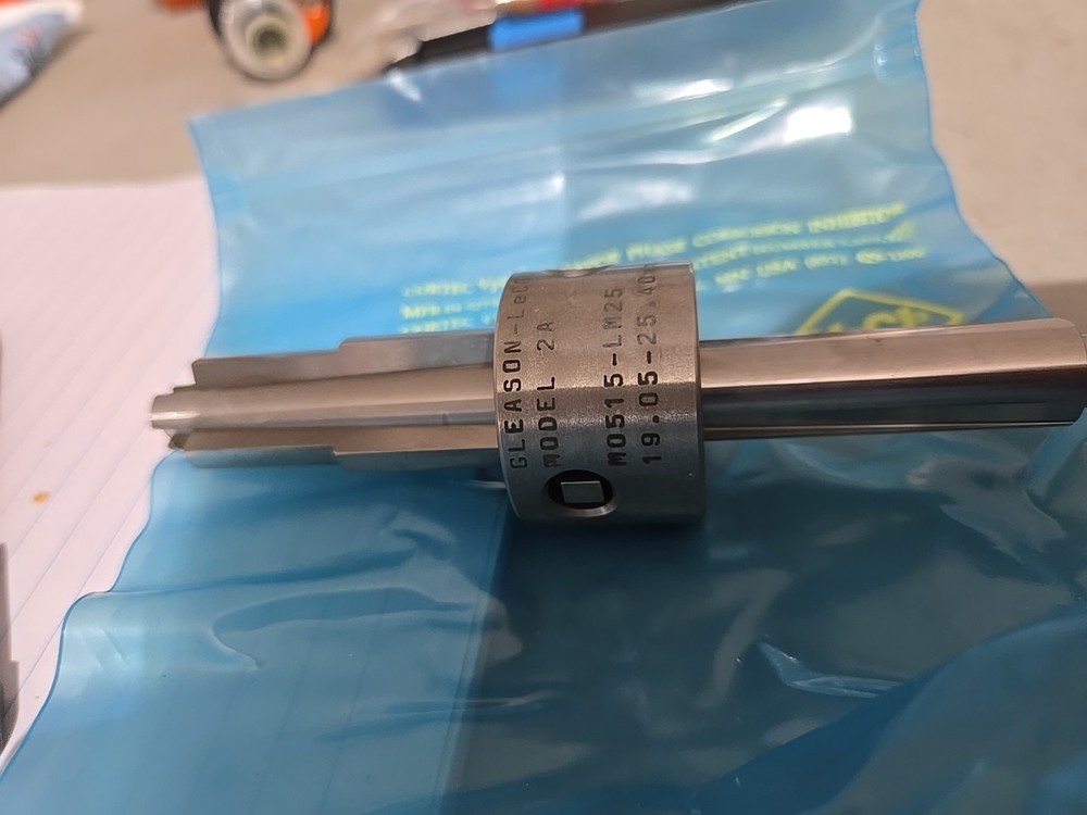 GLEASON MANDREL ASSEMBLY MODEL 2A NEW