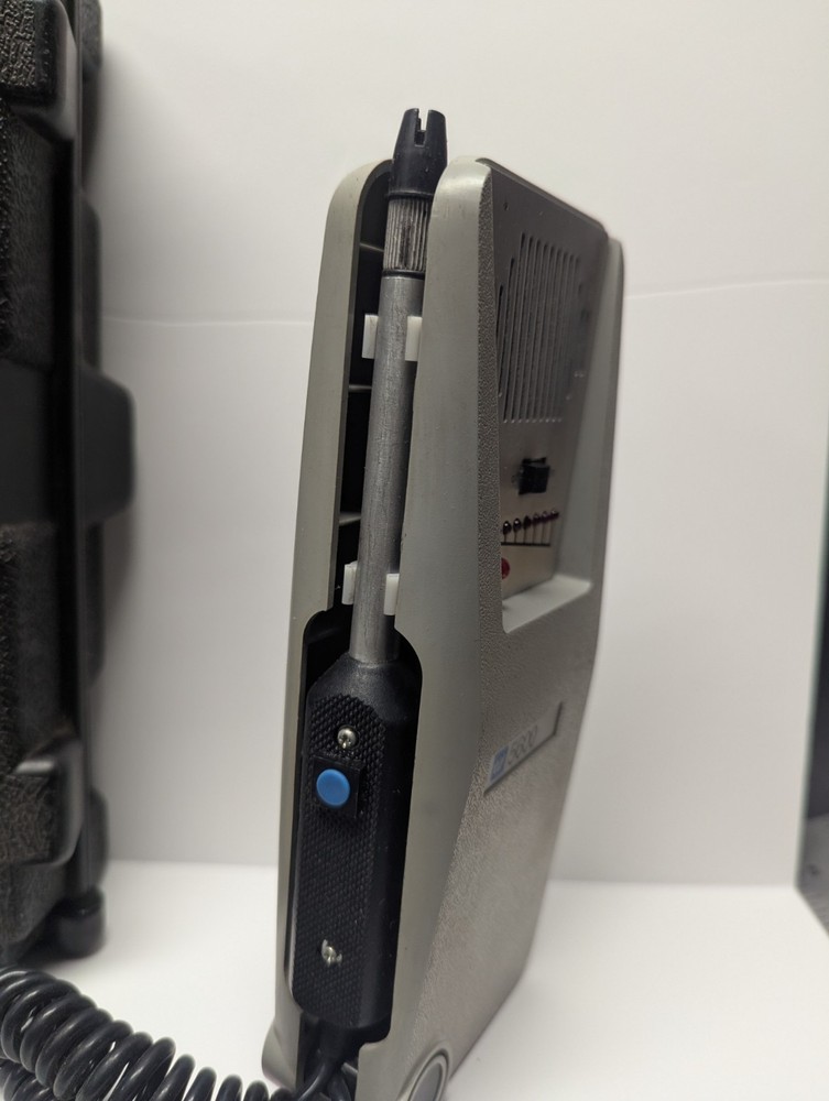 TIF 5600 AUTOMATIC HALOGEN LEAK DETECTOR (PREOWNED)