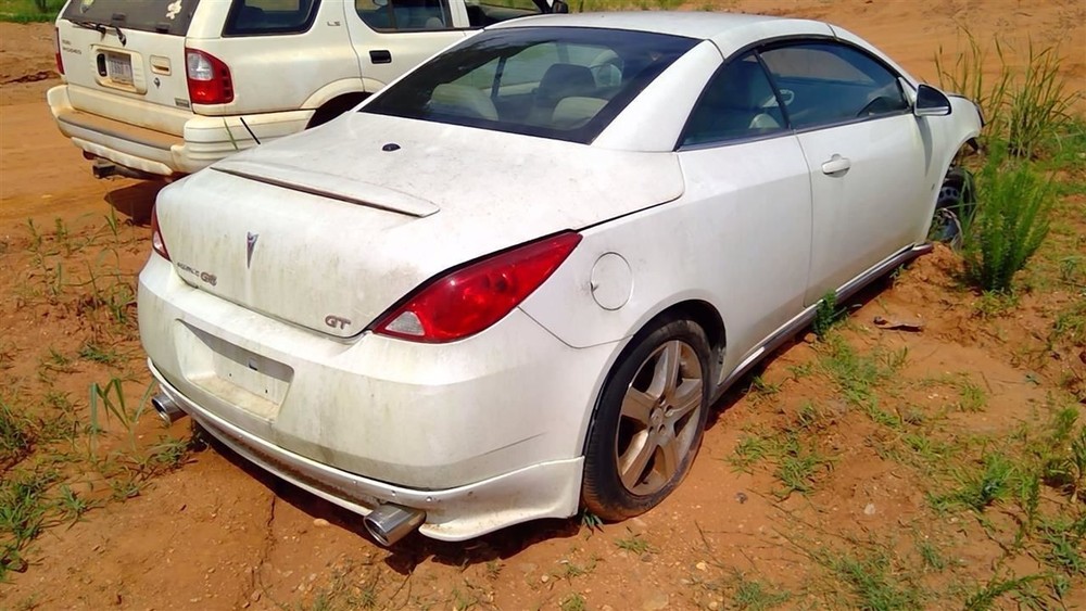 Chassis ECM Theft-locking Rear Package Deck Fits 07 AURA 240889