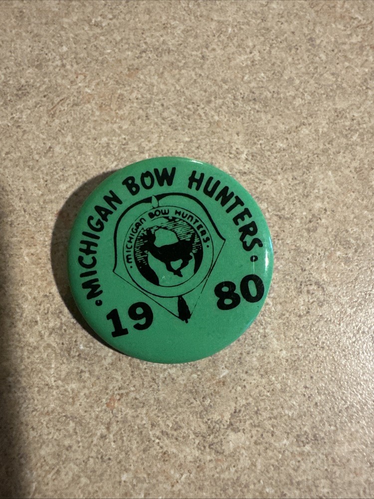 Vintage Michigan Bowhunter Pins