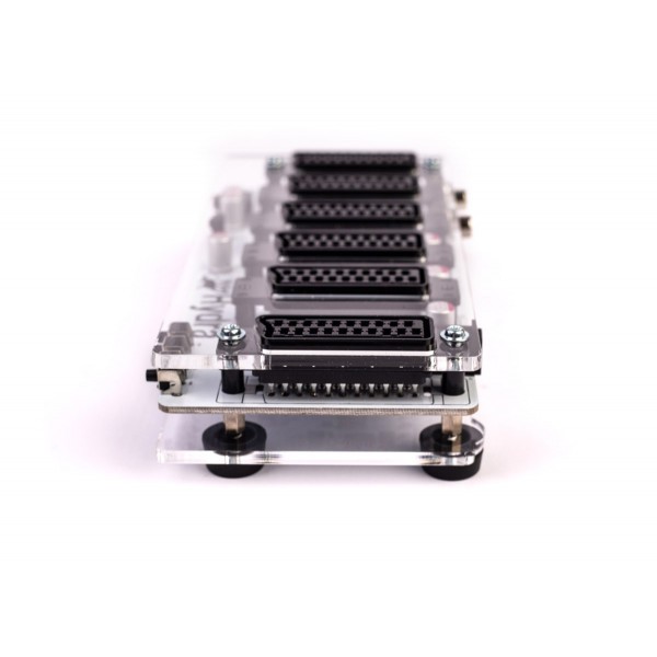 Mini Hydra - 5 inputs 1 output automatic SCART switch from Lotharek