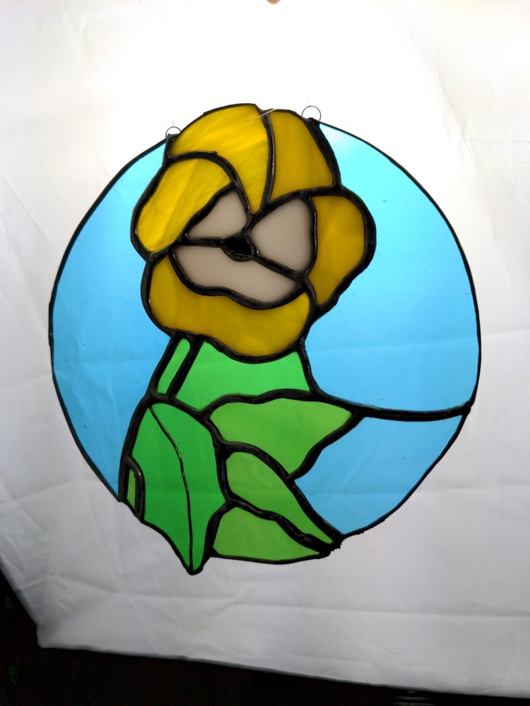 Glass Suncatcher Flower 7.5"