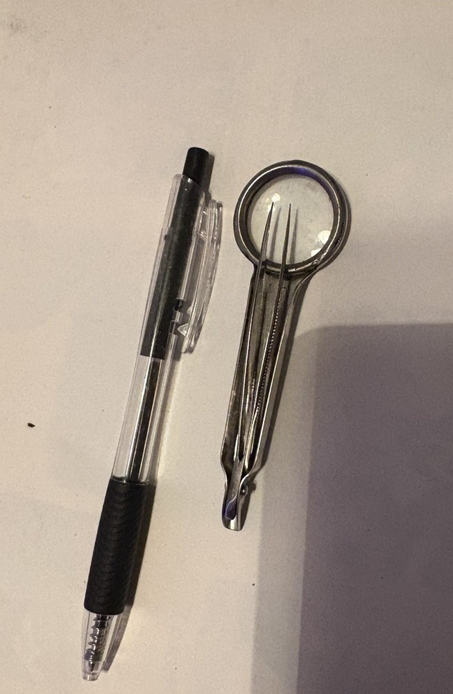 Vintage Magnifier with Tweezer