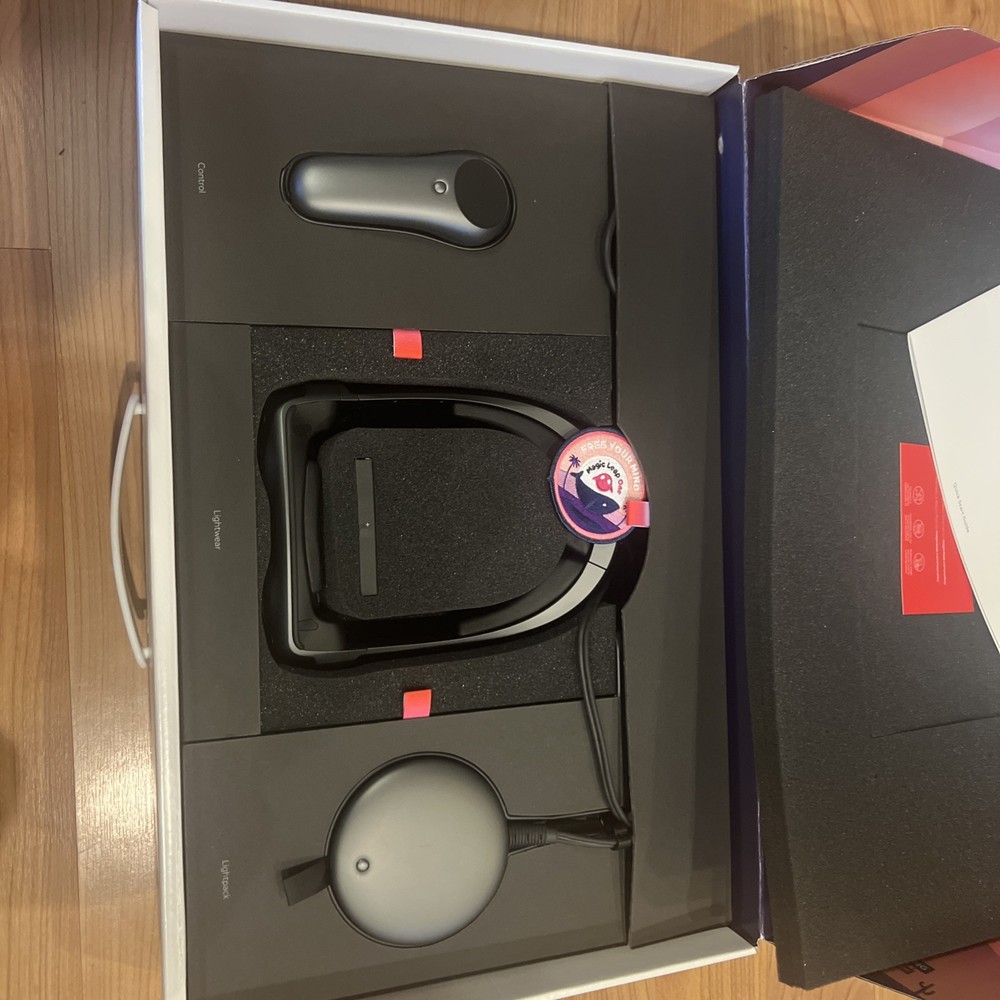 MAGIC LEAP ONE Creator Edition Augmented Reality AR Headset Kit Size 1 M9001