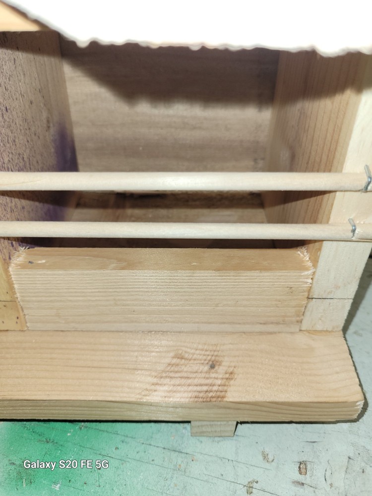 Sparrow Nesting Box with 4 compartments