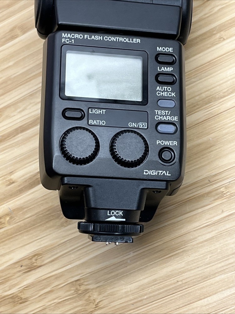 Olympus FS-FC1 Macro Flash Controller RF-11 Ring Flash