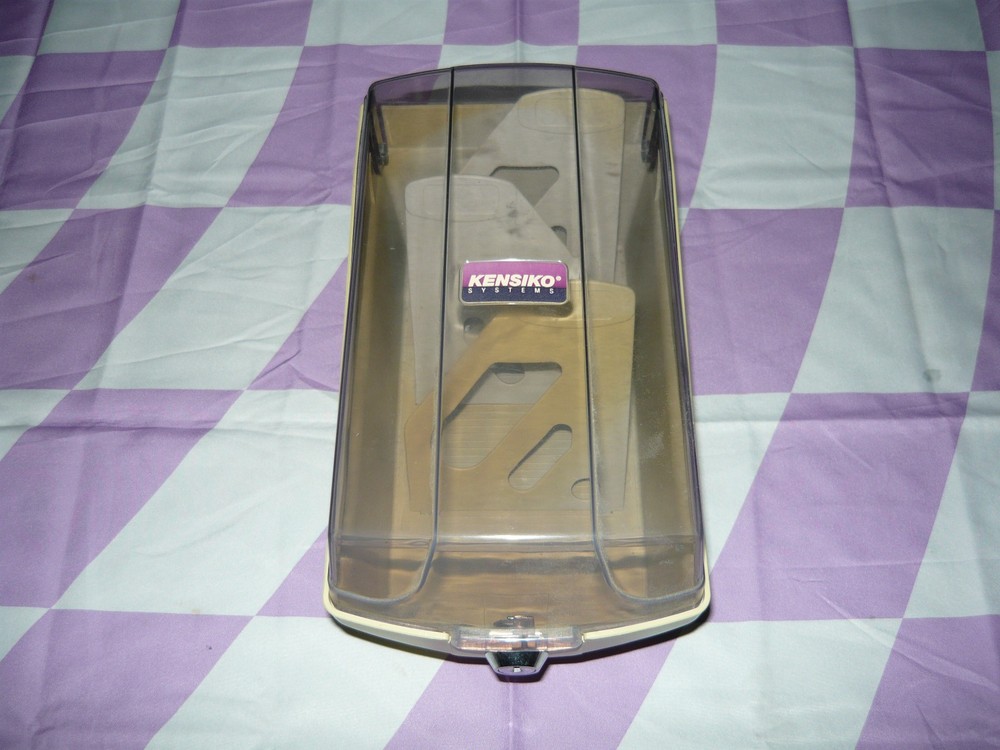 Vintage Kensiko Systems 3.5 Floppy Disk Container Used Description