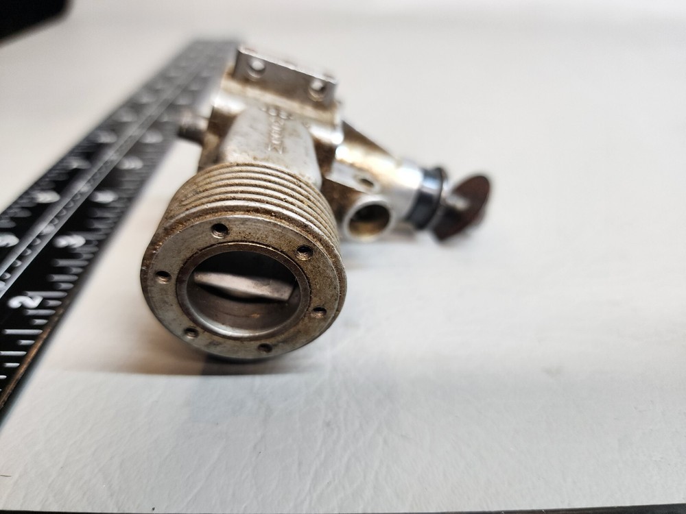 McCoy 29 Rear Intake Glow Model Stunt Engine ÷