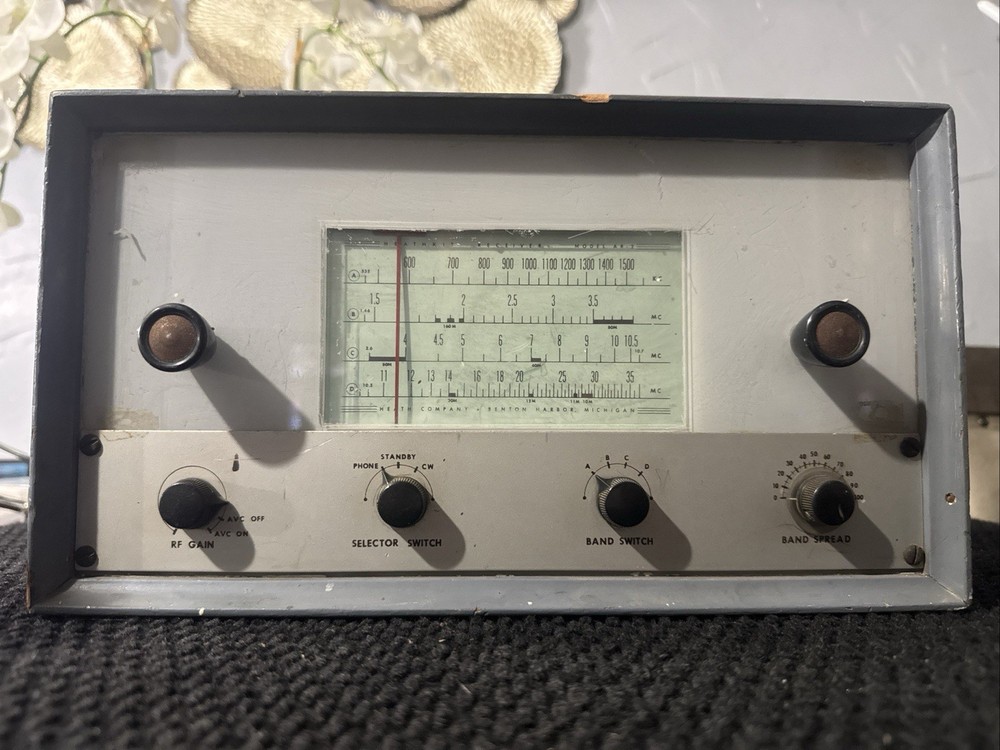 Heathkit Model  ( No Tested )