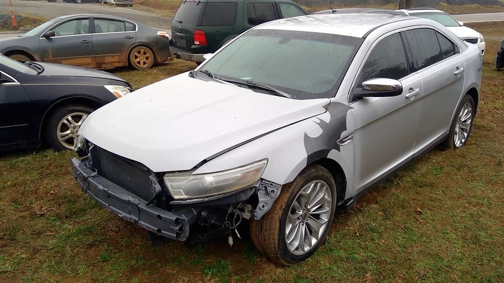 Chassis ECM Temperature Control Center Dash Fits 13 TAURUS 271415