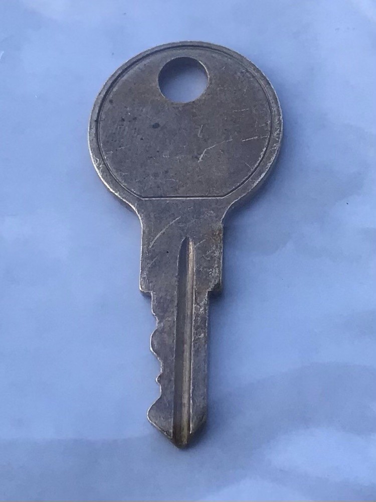 FIRE ALARM KEY E002 - PREOWNED