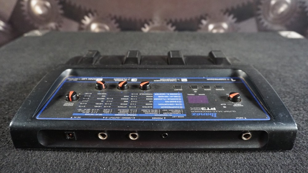 Zoom 1010 Advanced Guitar Effects Processor