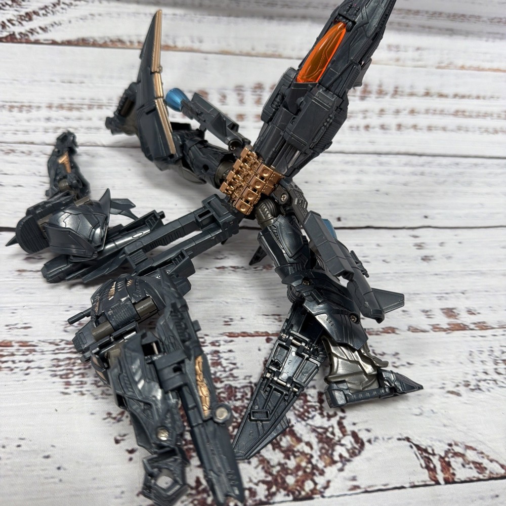 Transformers Deformation Savior Megatron Interstellar - Action Figure 7”