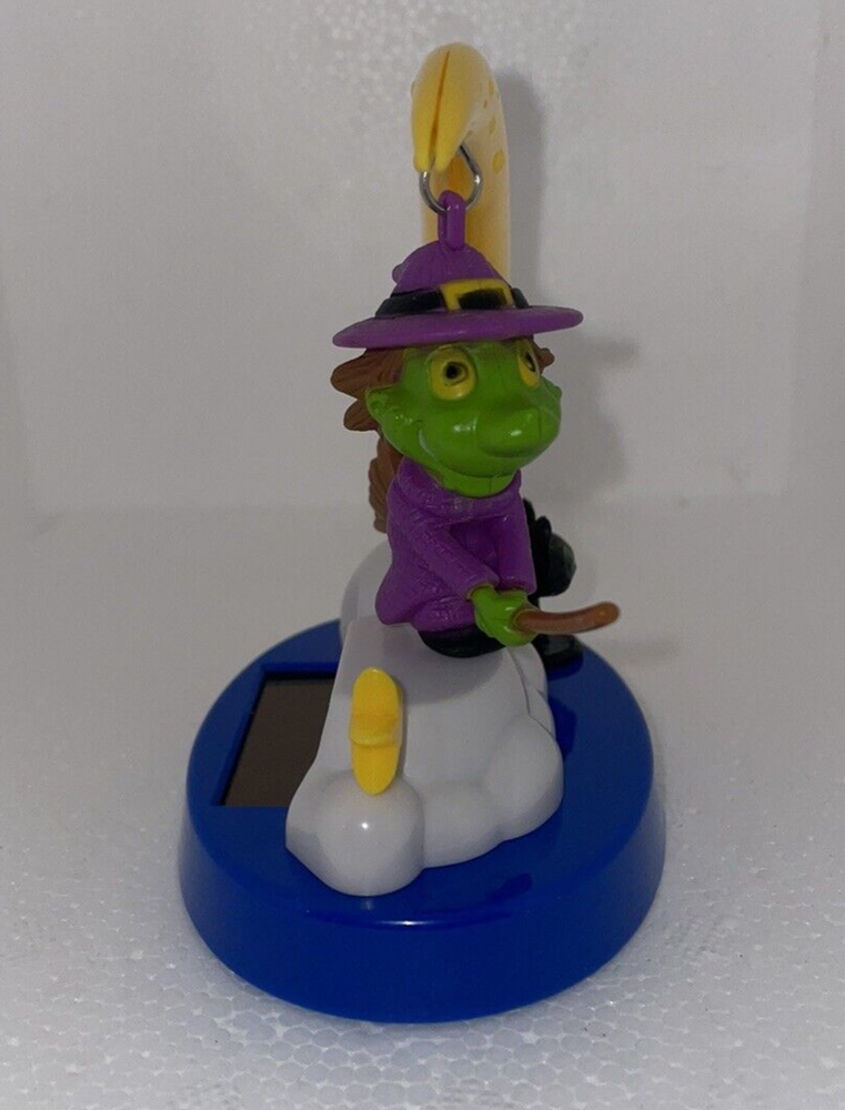 SOLAR SWINGING WITCH DANCING HALLOWEEN SUN CATCHER