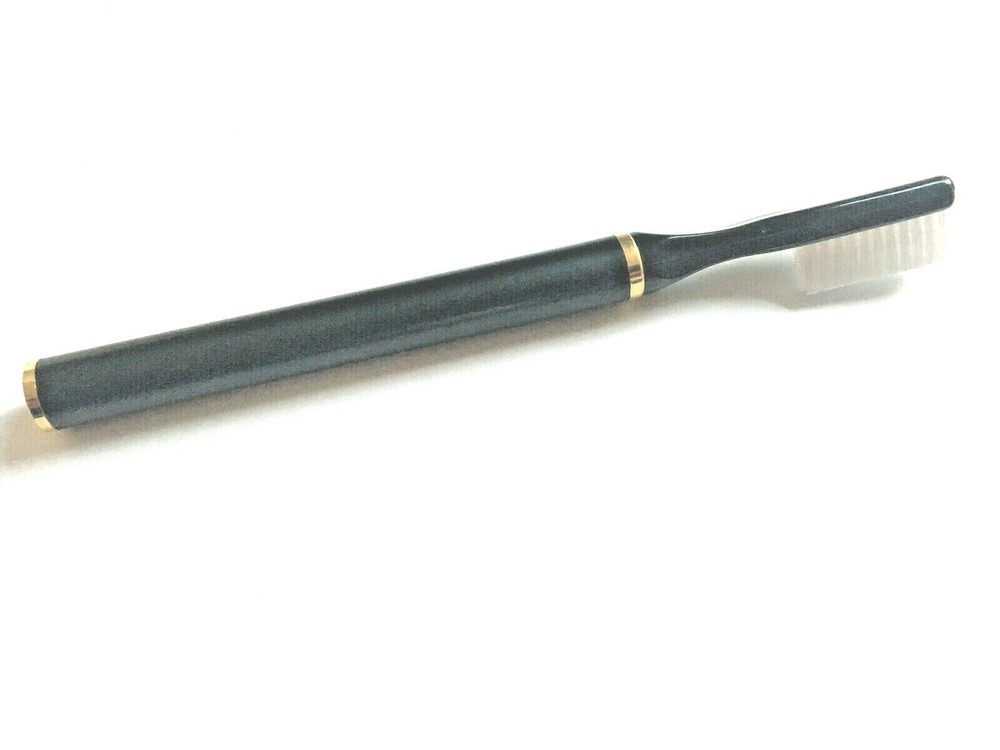 Vintage NEW Designer Toothbrush With Replacement Head