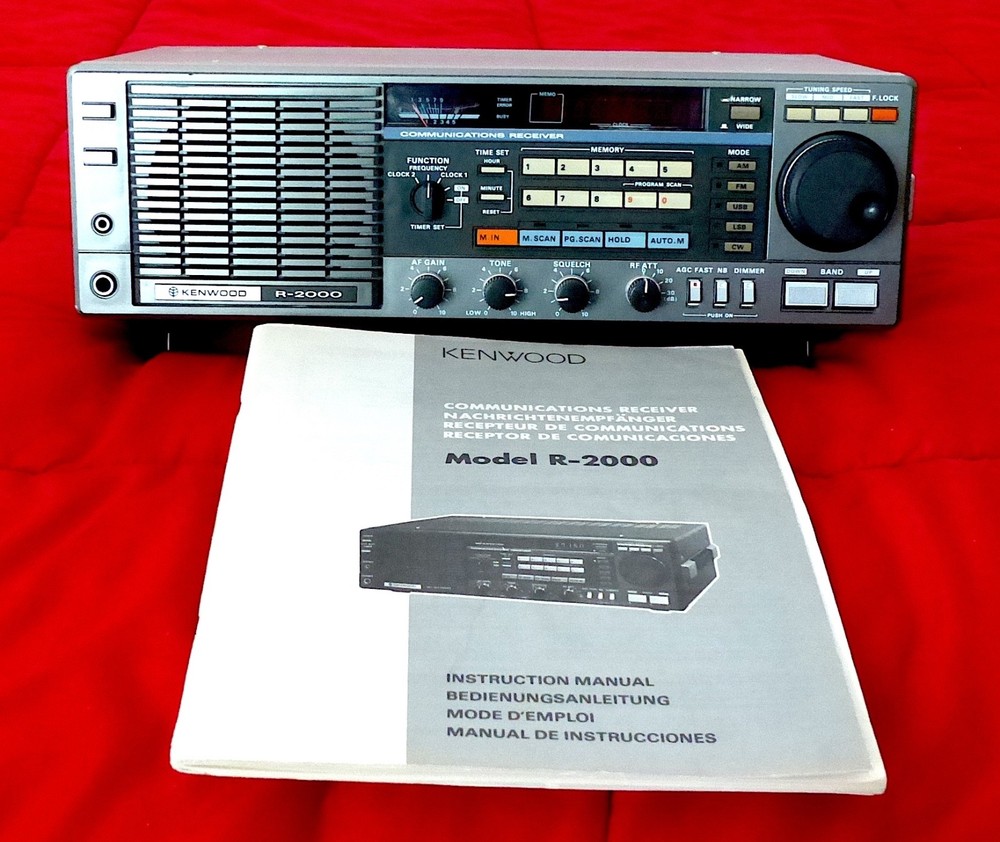 Kenwood R-2000 Communications Receiver