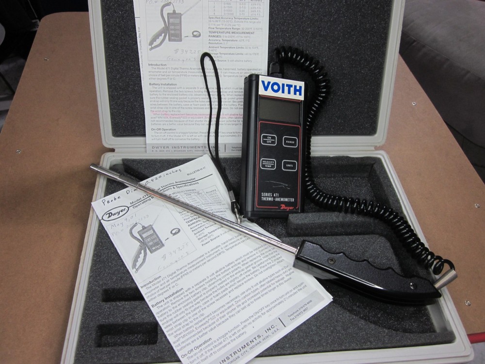 Dwyer Thermo Anemometer 471 w/case