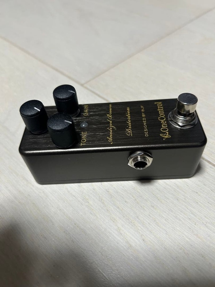 Aneled Brown Distortion Guitar Effector No.m374
